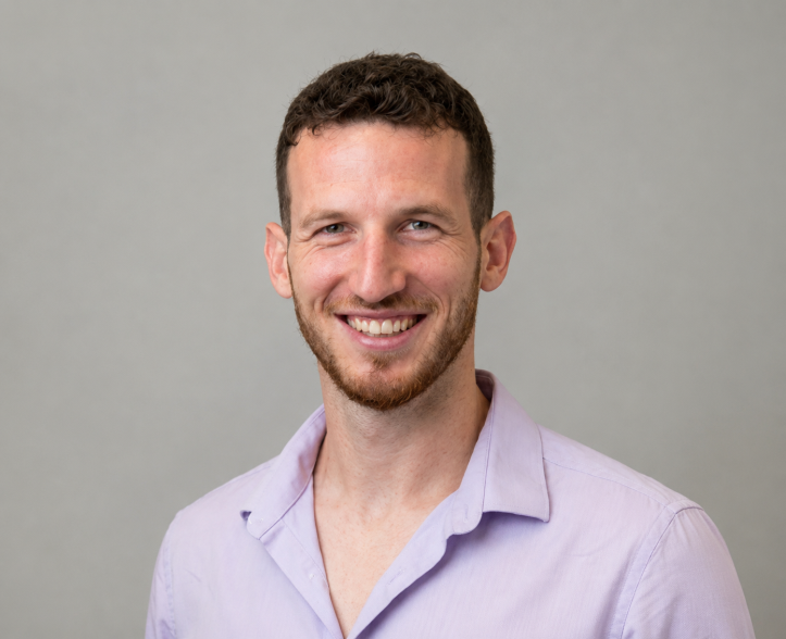 רז אלפר 1.9.26